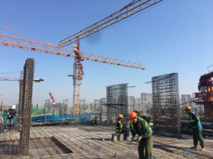 Hình ảnh công nhân đang làm việc