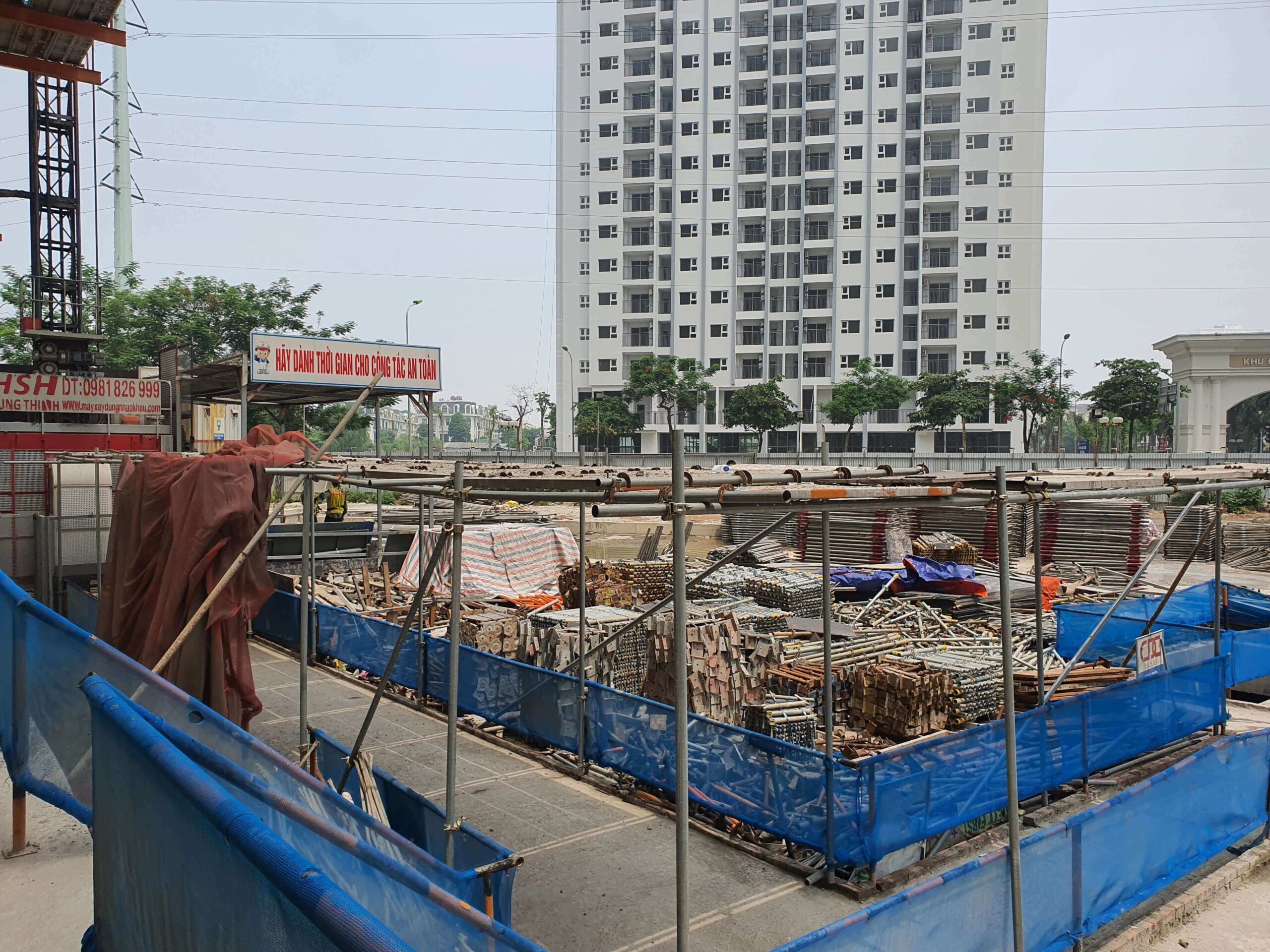 Thi công trường Quốc tế Nhật Bản